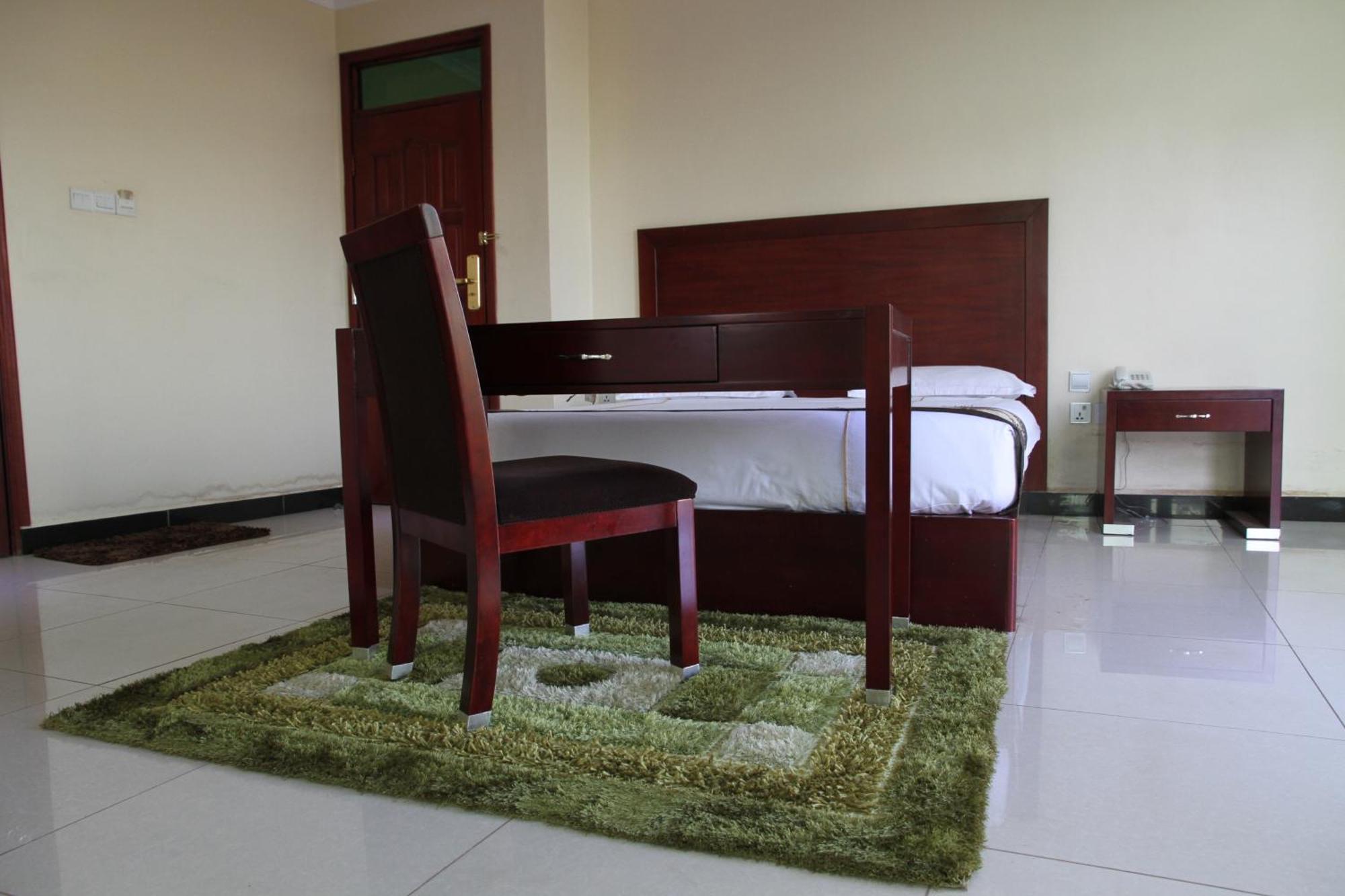 Namayiba Park Hotel Kampala Phòng bức ảnh