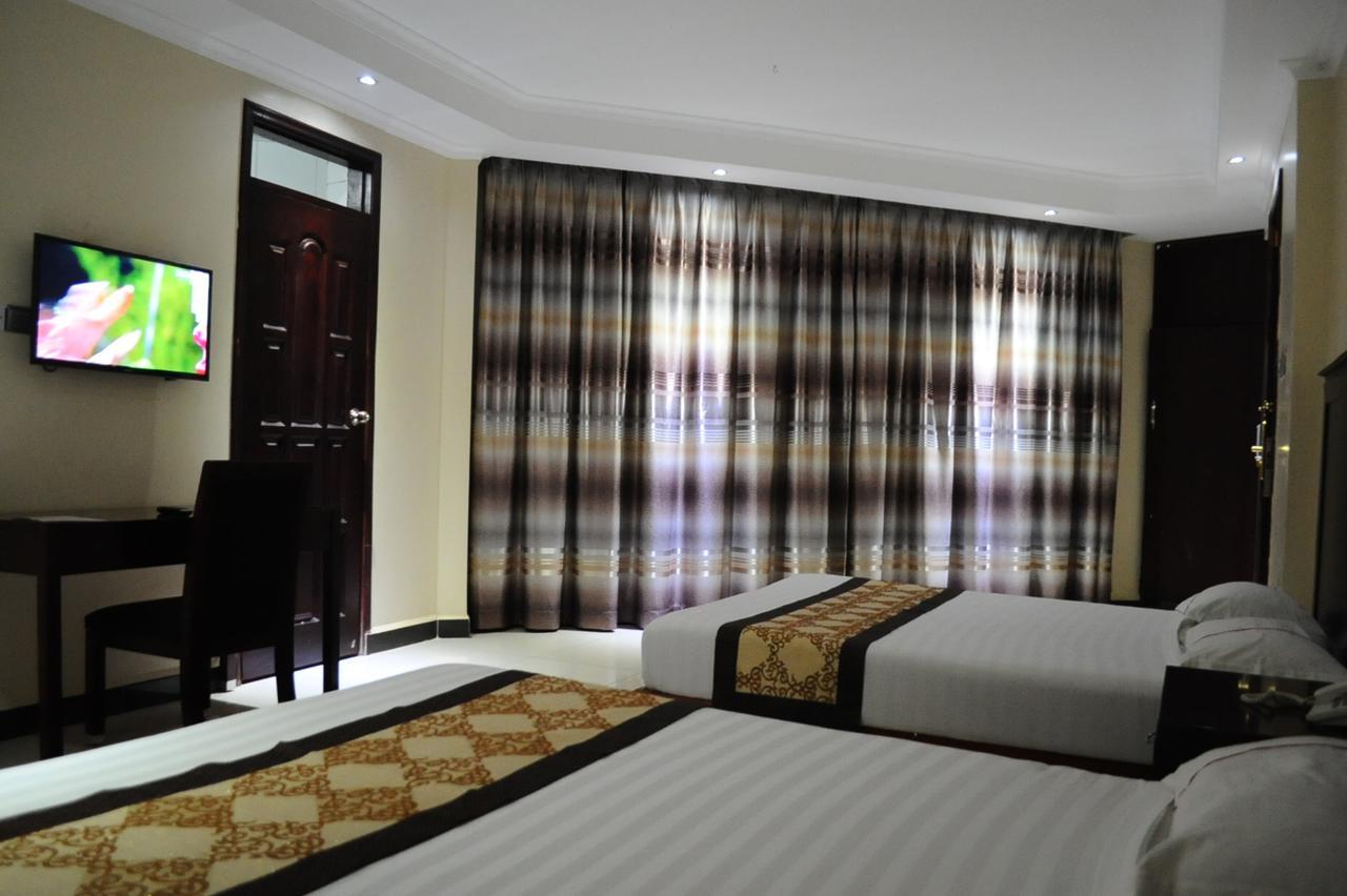 Namayiba Park Hotel Kampala Ngoại thất bức ảnh