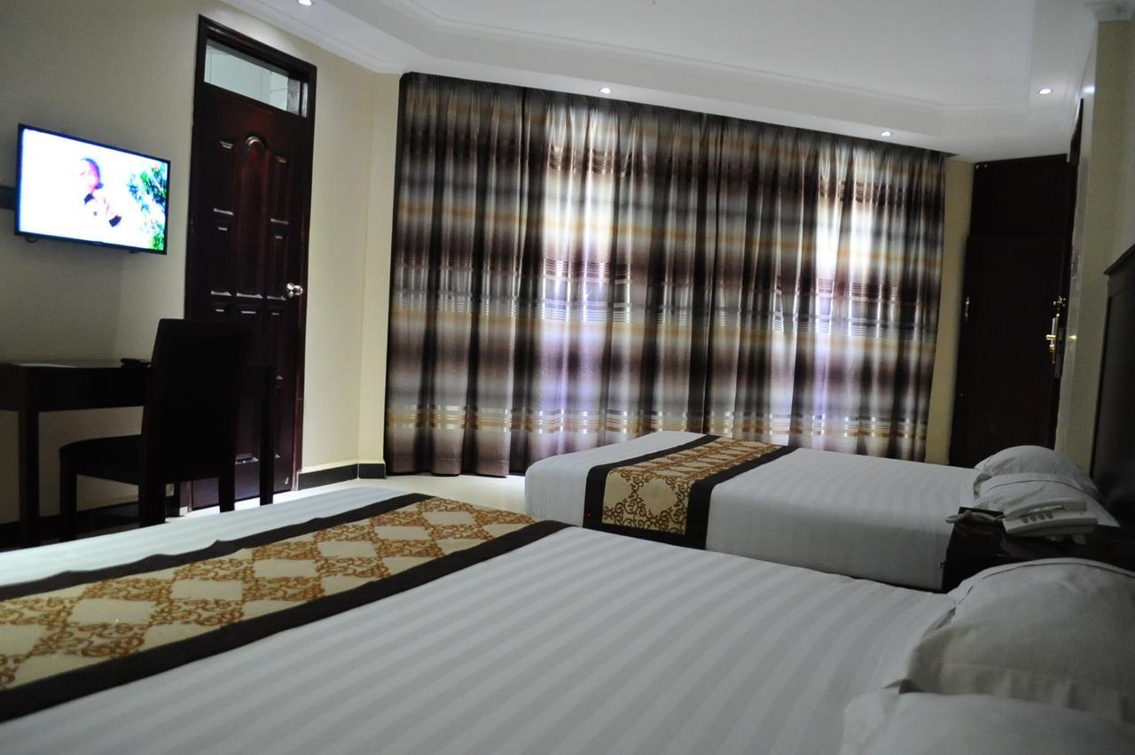 Namayiba Park Hotel Kampala Ngoại thất bức ảnh